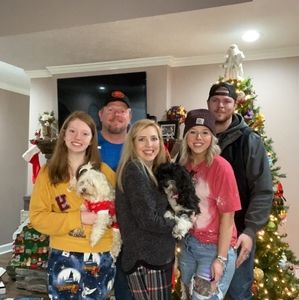 Meet your Posher, Michele